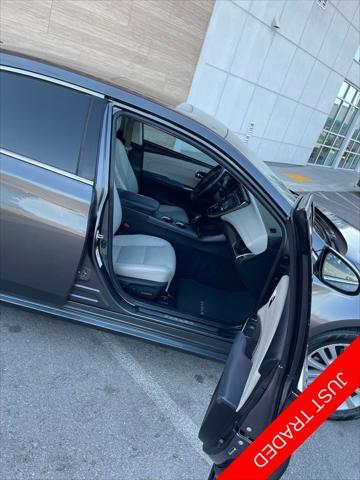 used 2015 Toyota Avalon Hybrid car, priced at $12,996