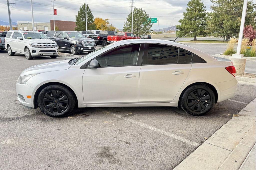 used 2014 Chevrolet Cruze car, priced at $7,995