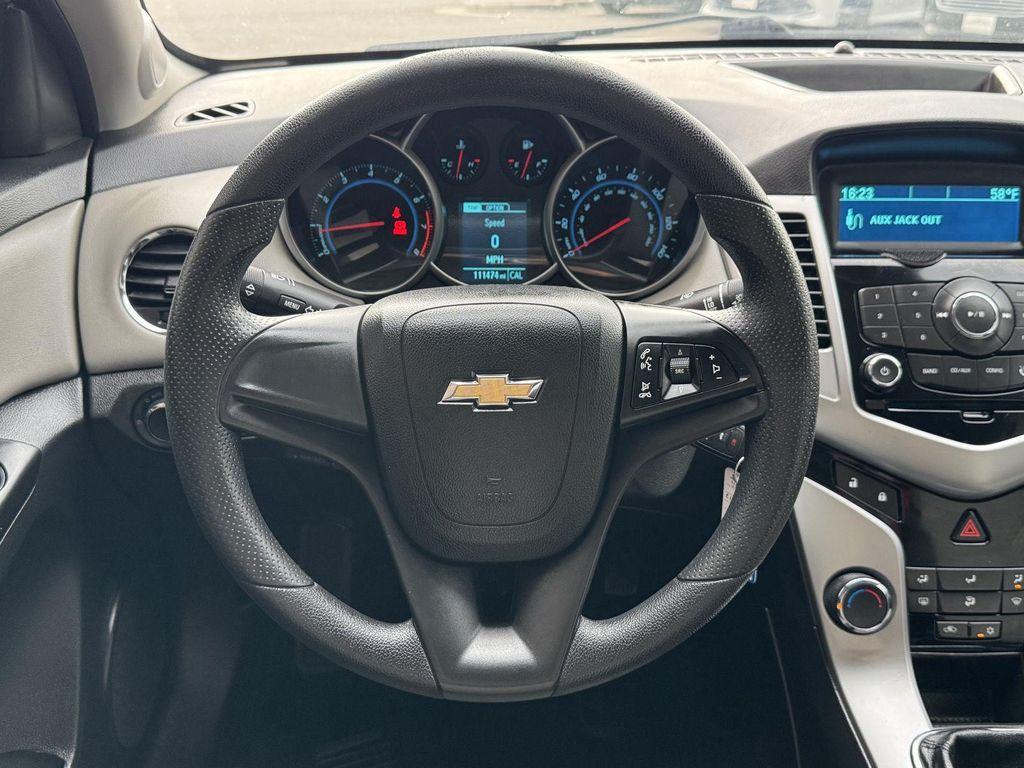 used 2014 Chevrolet Cruze car, priced at $7,995