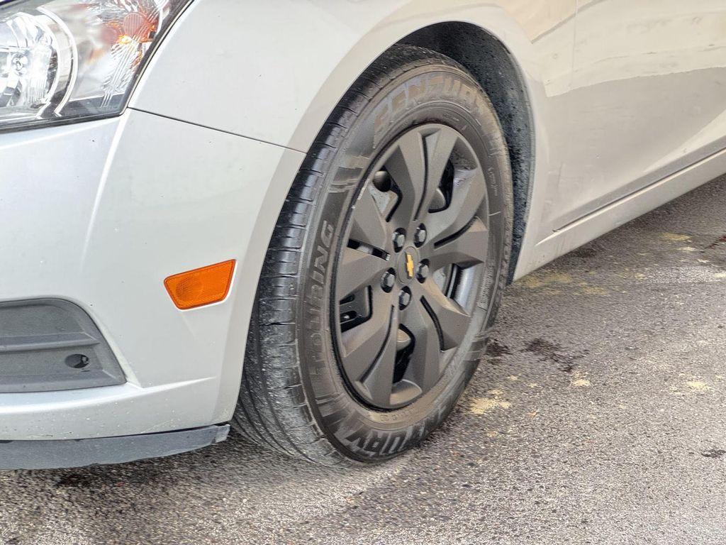 used 2014 Chevrolet Cruze car, priced at $7,995