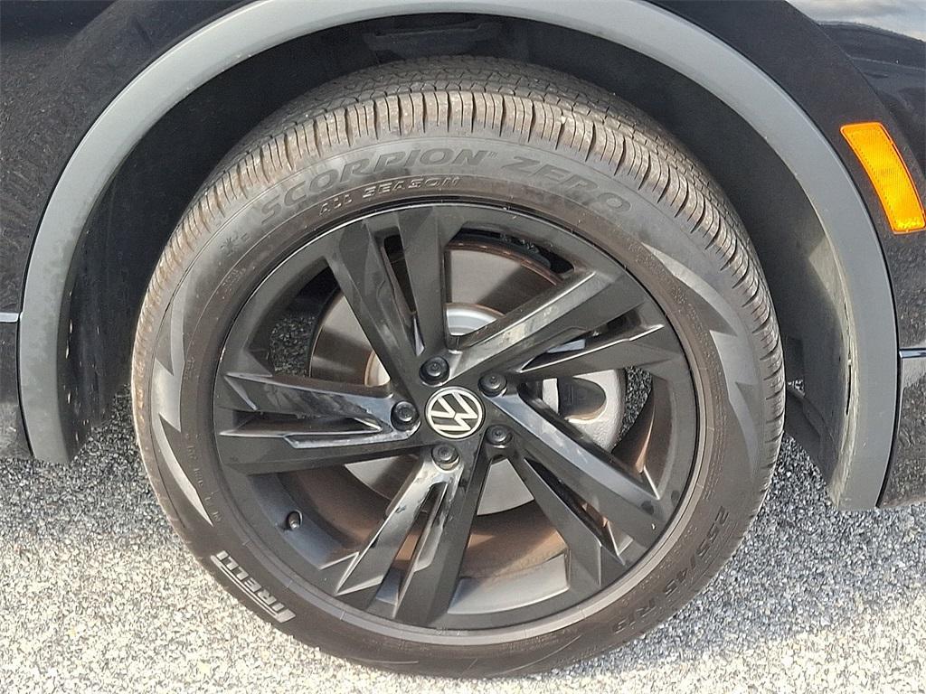 used 2024 Volkswagen Tiguan car, priced at $31,267