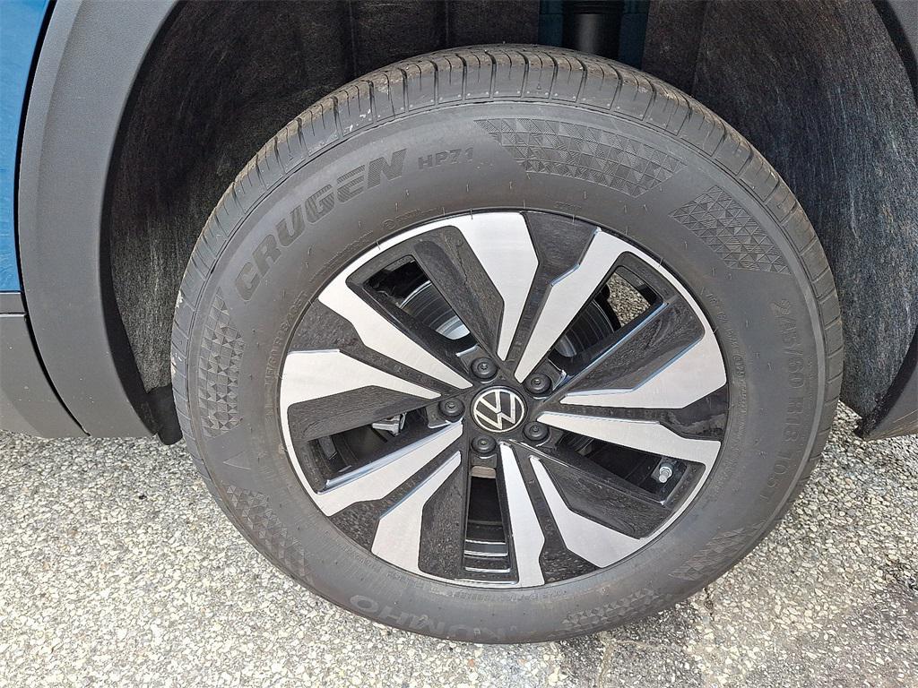 new 2026 Volkswagen Atlas car, priced at $41,942