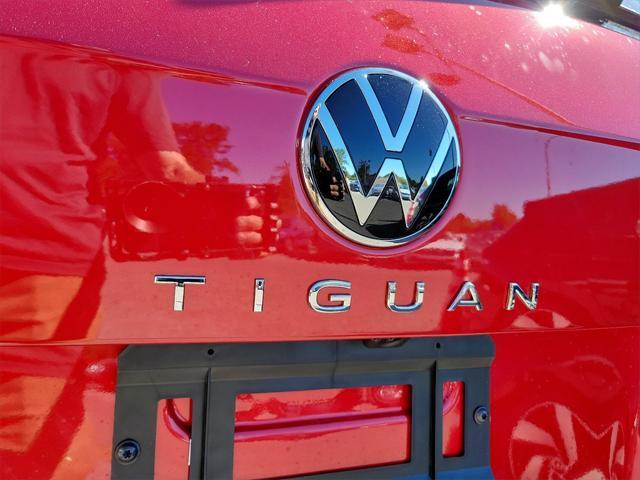 new 2024 Volkswagen Tiguan car, priced at $37,151