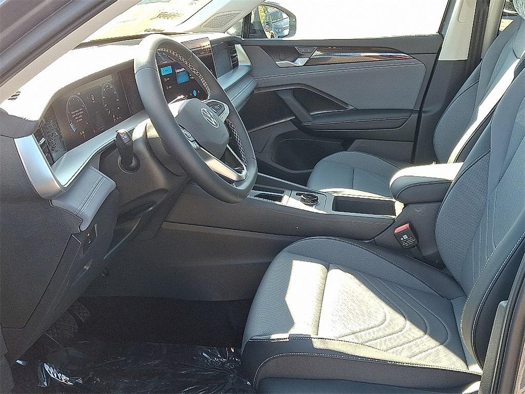 new 2025 Volkswagen Tiguan car, priced at $36,962