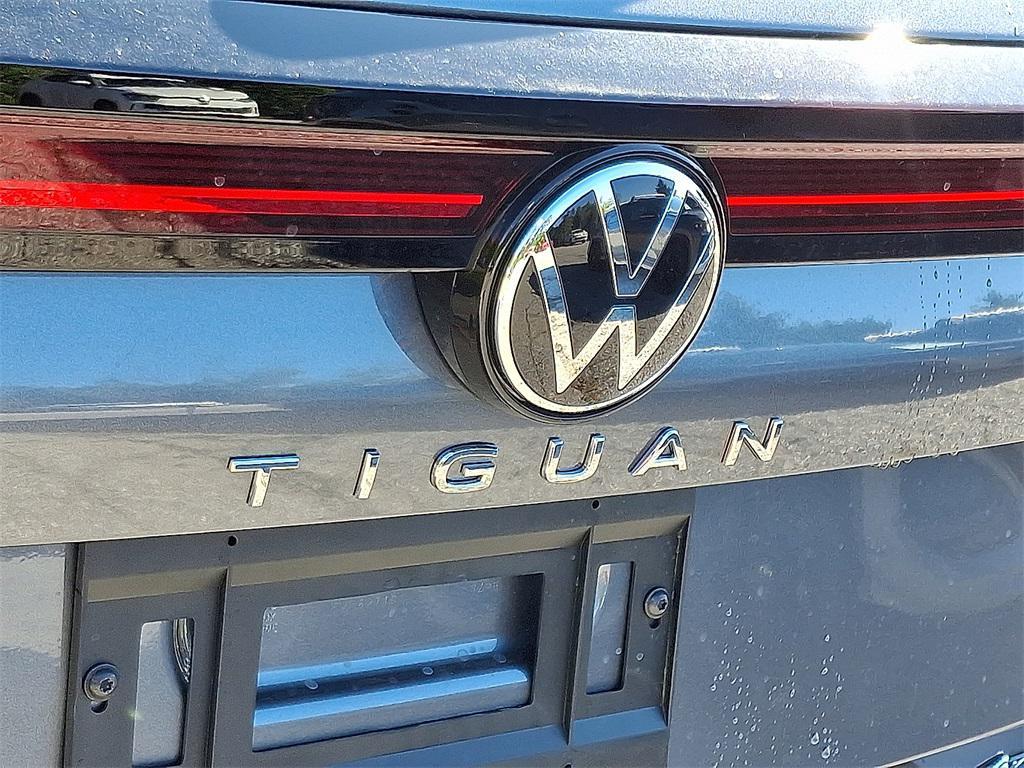 new 2025 Volkswagen Tiguan car, priced at $36,962