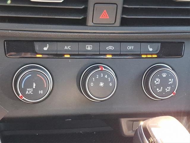 used 2024 Volkswagen Jetta car, priced at $23,514