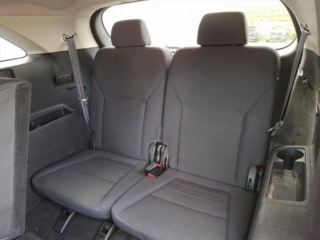 used 2016 Kia Sorento car, priced at $9,987