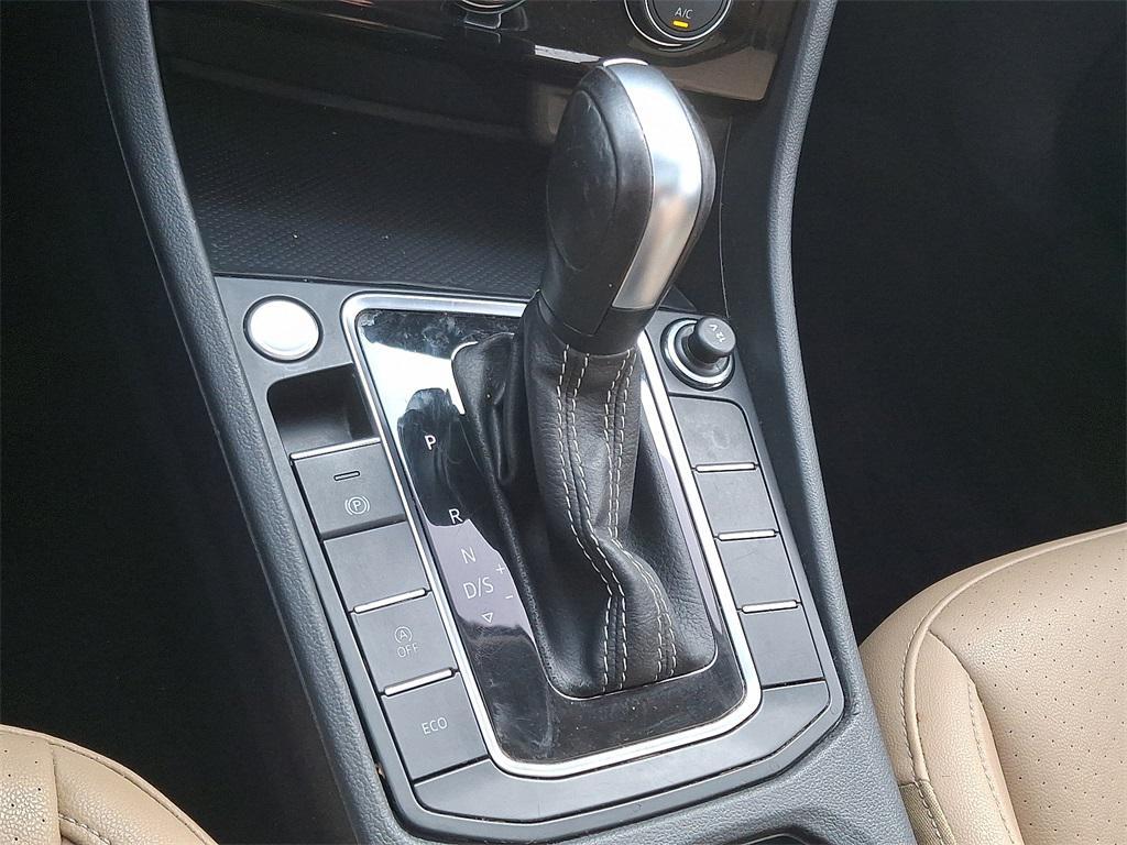 used 2021 Volkswagen Jetta car, priced at $16,203