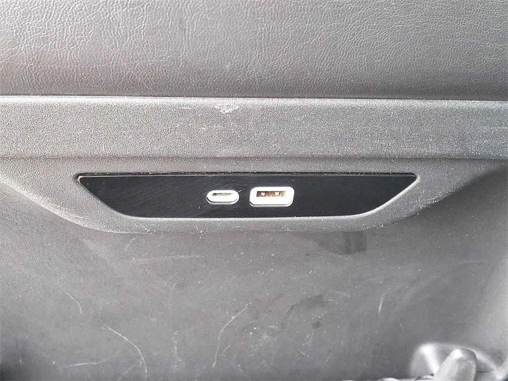 used 2024 Chrysler Pacifica car, priced at $29,742