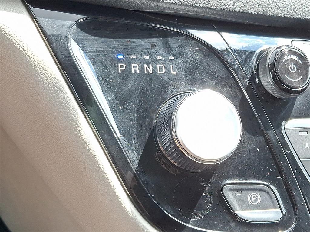 used 2024 Chrysler Pacifica car, priced at $29,742