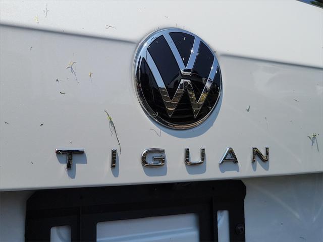 new 2024 Volkswagen Tiguan car, priced at $39,798