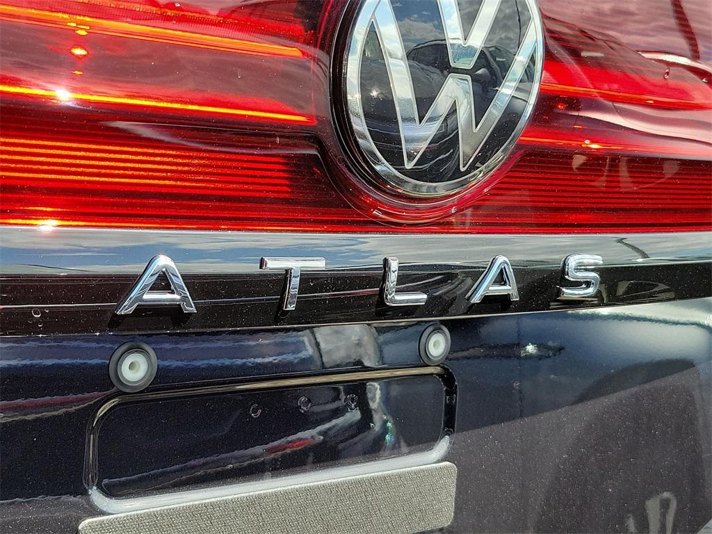 new 2024 Volkswagen Atlas car, priced at $51,825