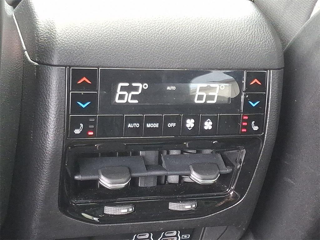 used 2022 Jeep Grand Cherokee car, priced at $32,965