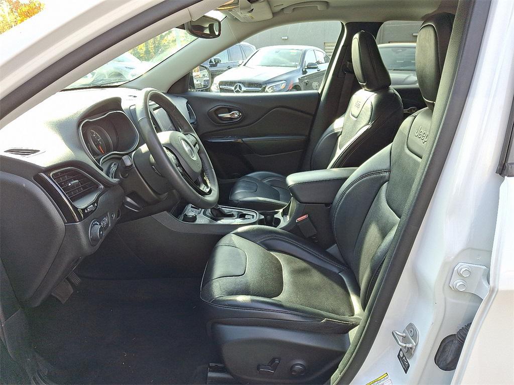 used 2023 Jeep Cherokee car, priced at $25,442