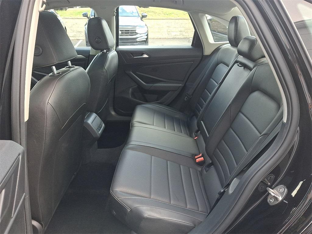 used 2021 Volkswagen Jetta car, priced at $18,074