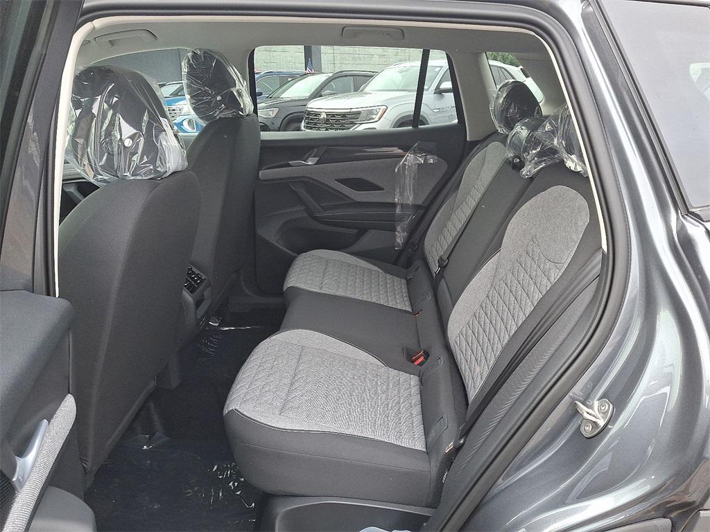 new 2026 Volkswagen Tiguan car, priced at $33,178