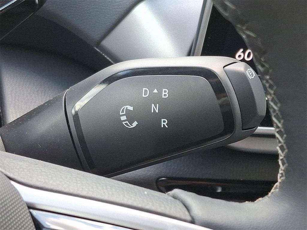 new 2025 Volkswagen ID.4 car, priced at $46,271