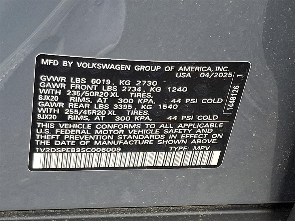 new 2025 Volkswagen ID.4 car, priced at $46,271