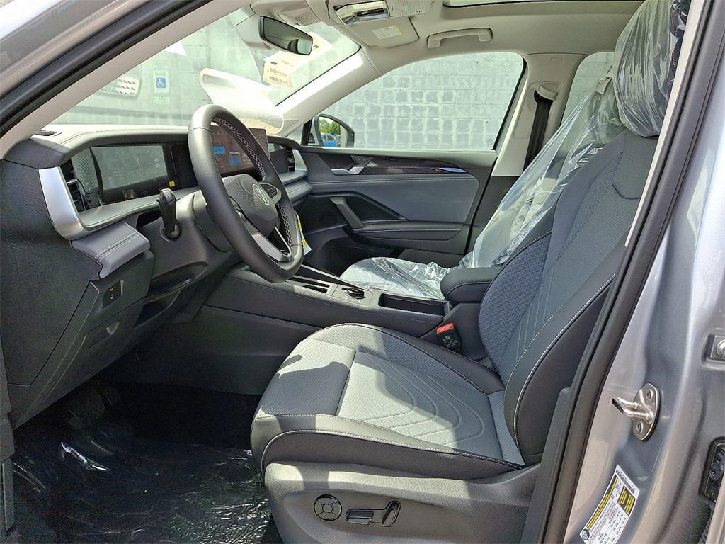 new 2025 Volkswagen Tiguan car, priced at $36,481