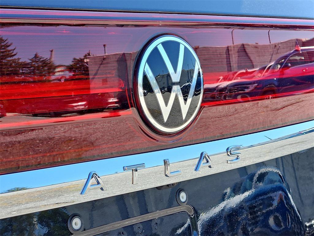 new 2026 Volkswagen Atlas car, priced at $46,548