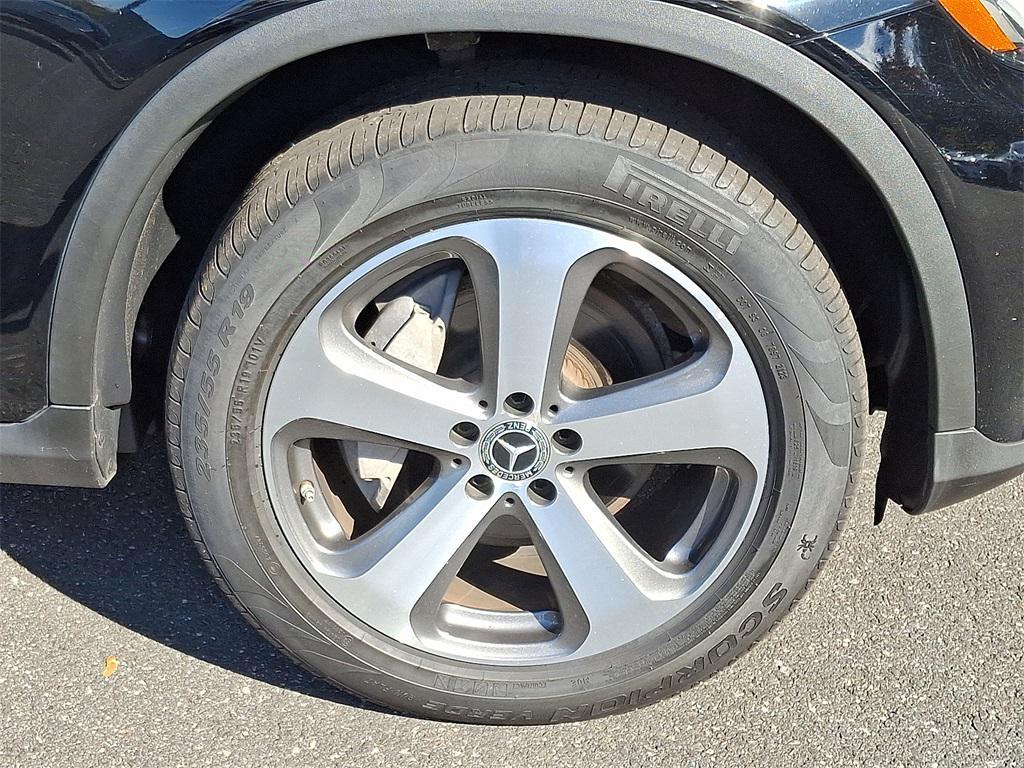 used 2018 Mercedes-Benz GLC 300 car, priced at $24,742