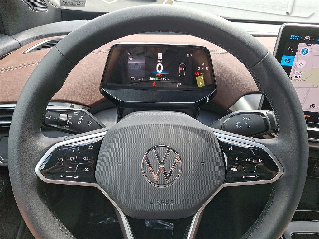 new 2025 Volkswagen ID.4 car, priced at $42,371