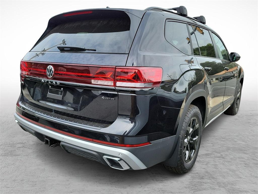 new 2024 Volkswagen Atlas car, priced at $50,676