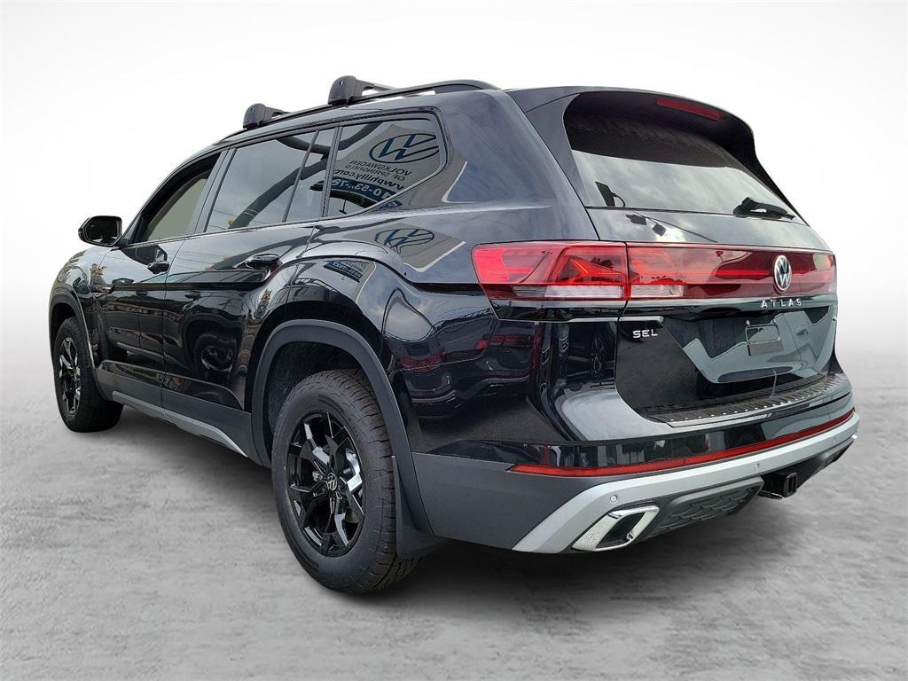 new 2024 Volkswagen Atlas car, priced at $50,676