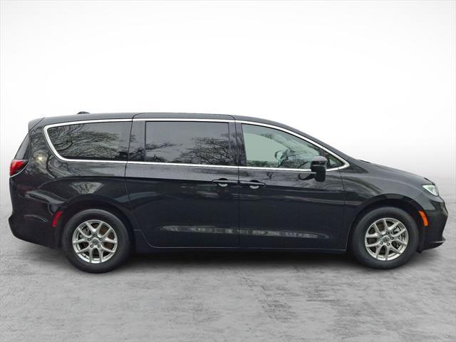 used 2023 Chrysler Pacifica car, priced at $25,442