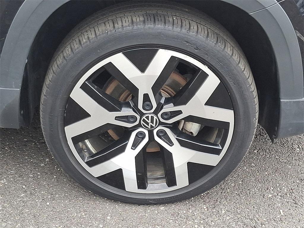 used 2022 Volkswagen Taos car, priced at $23,911