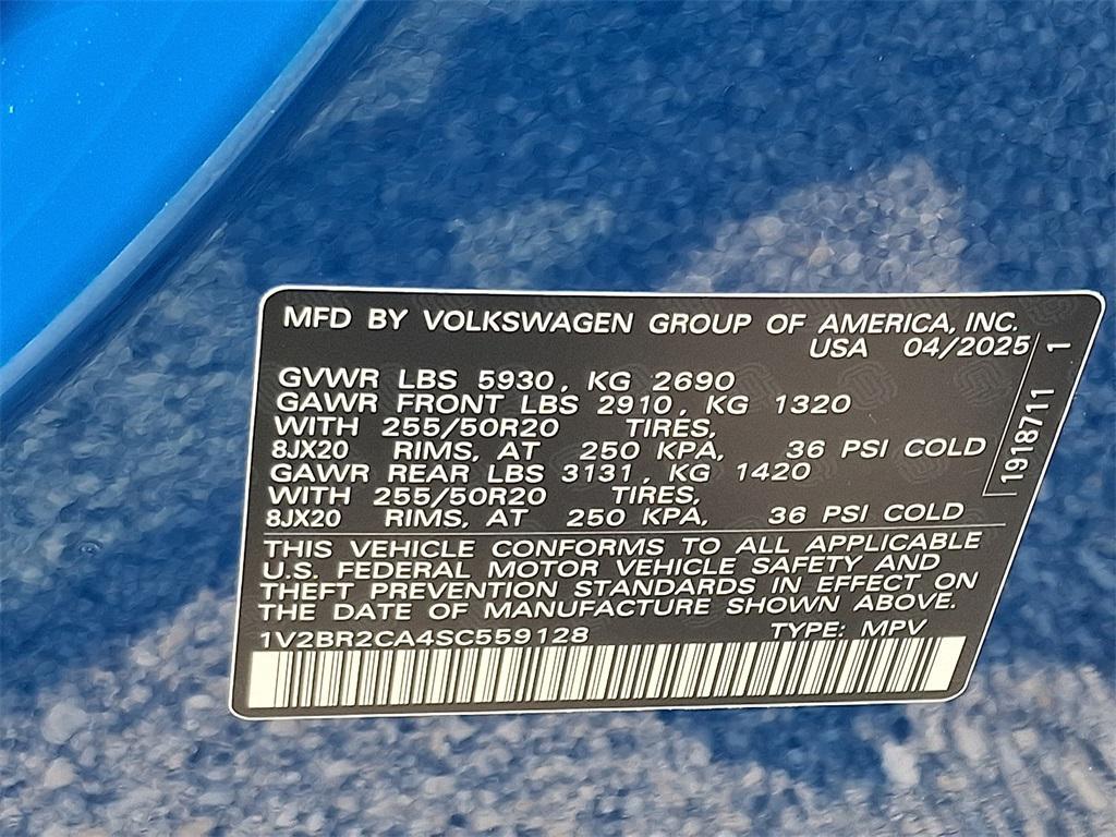 new 2025 Volkswagen Atlas car, priced at $47,631