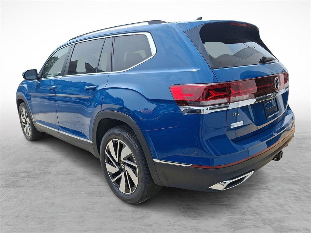 new 2025 Volkswagen Atlas car, priced at $47,631