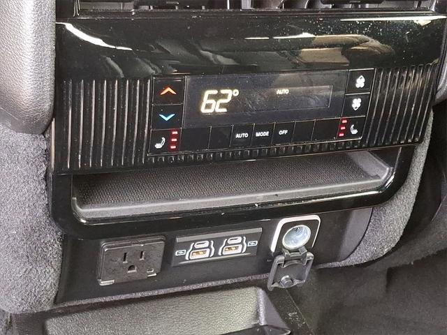 used 2022 Jeep Wagoneer car, priced at $40,142