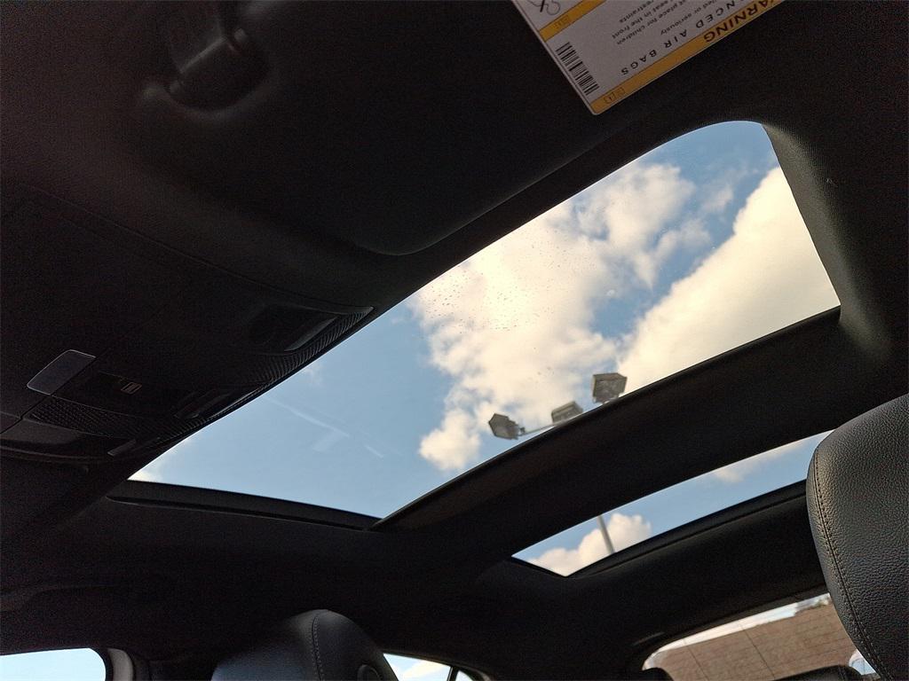 used 2018 Mercedes-Benz GLA 250 car, priced at $15,122