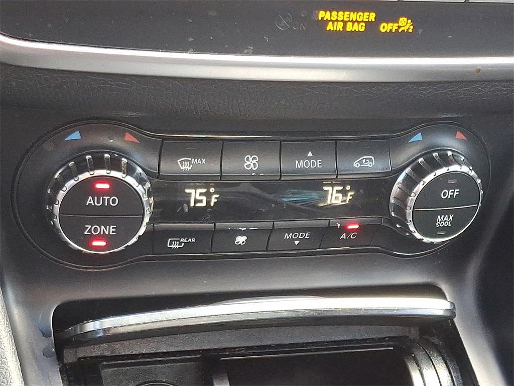 used 2018 Mercedes-Benz GLA 250 car, priced at $15,122