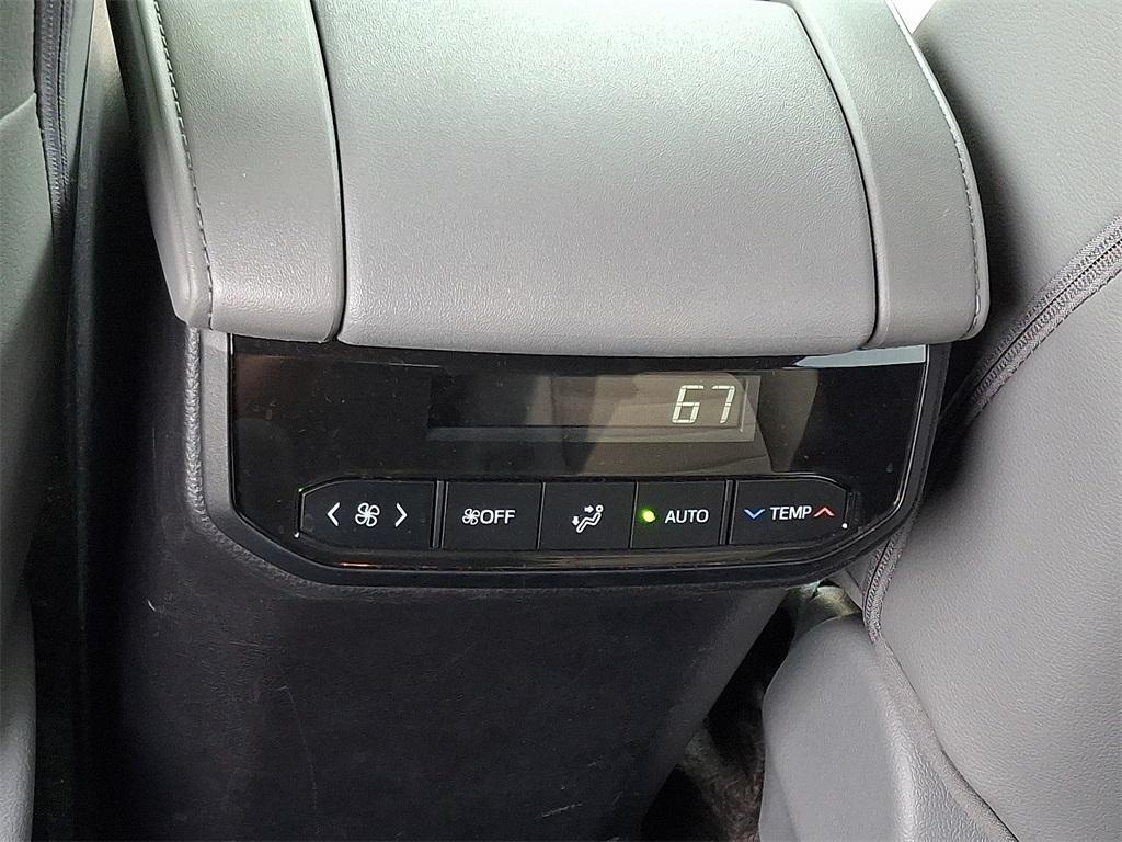 used 2023 Toyota Highlander car, priced at $42,742
