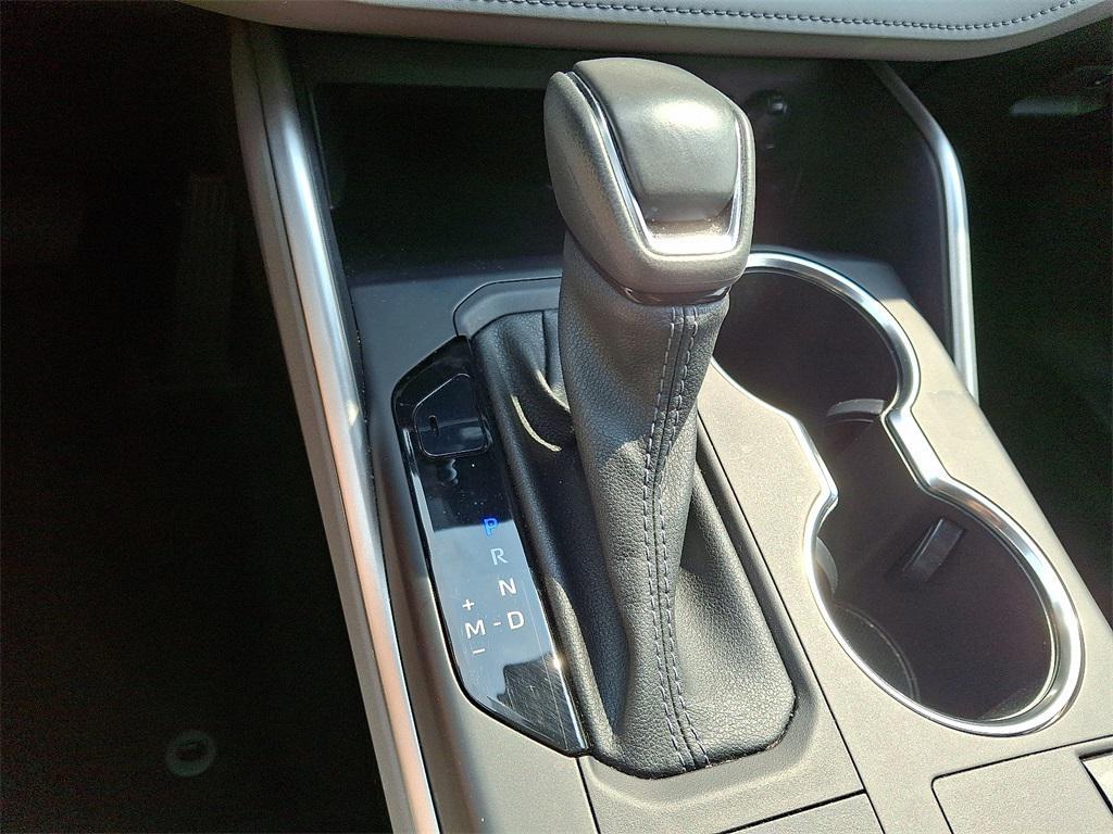 used 2023 Toyota Highlander car, priced at $42,742