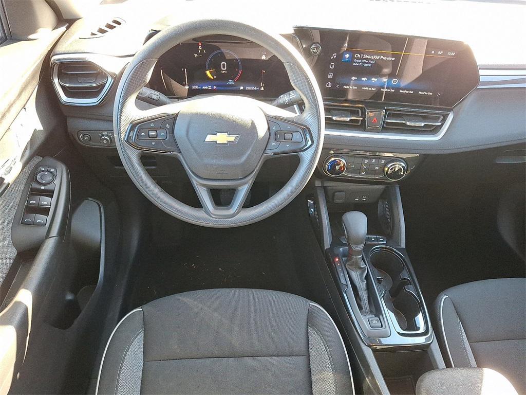 used 2025 Chevrolet TrailBlazer car, priced at $28,742