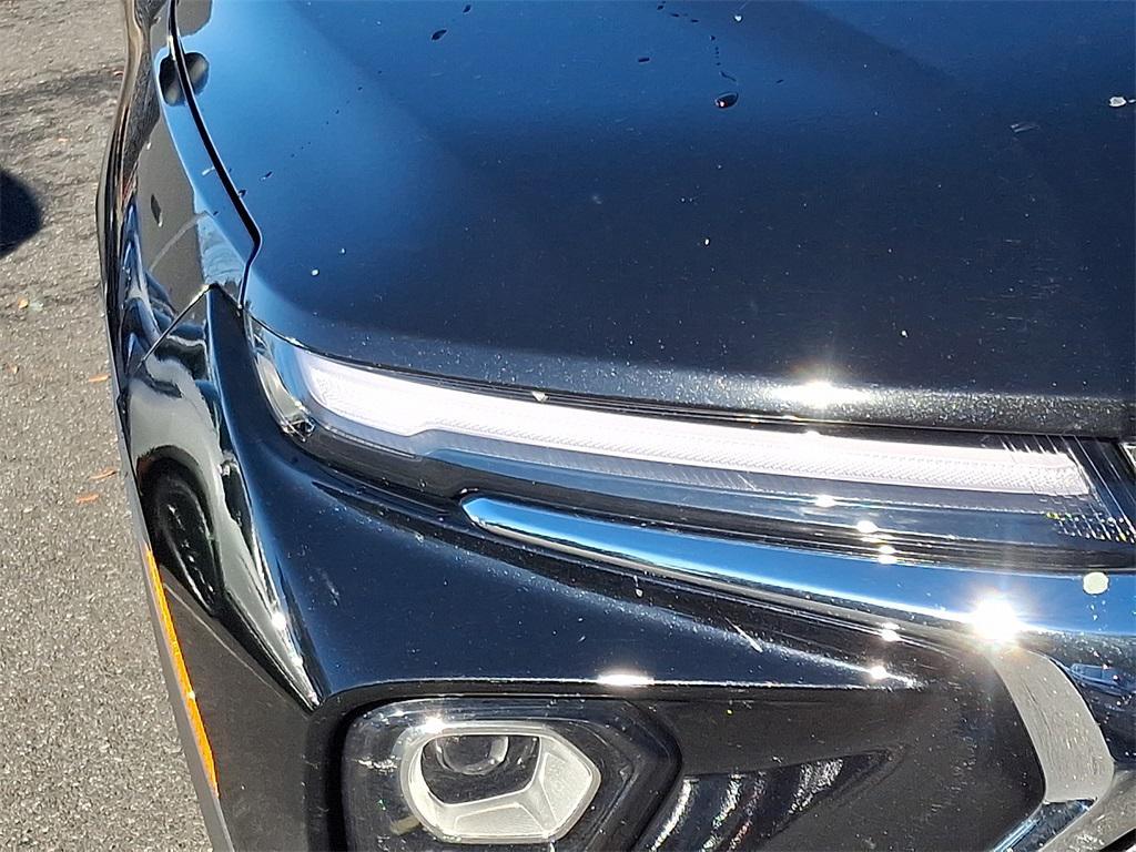 used 2025 Chevrolet TrailBlazer car, priced at $28,742