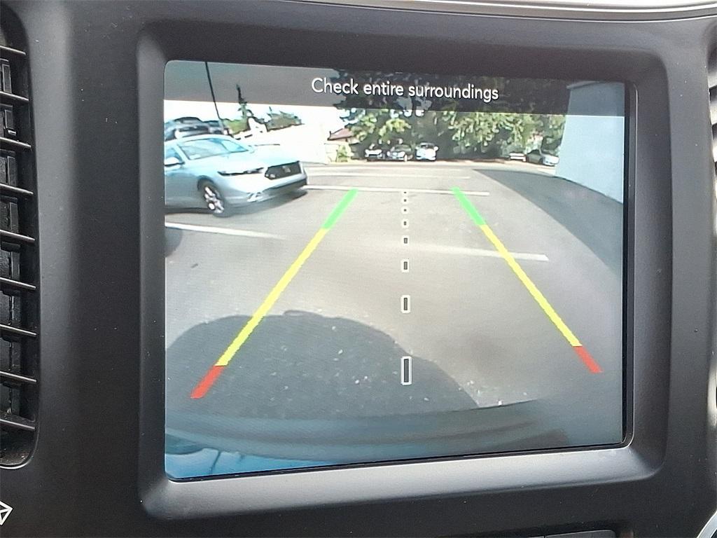 used 2021 Jeep Cherokee car, priced at $20,751