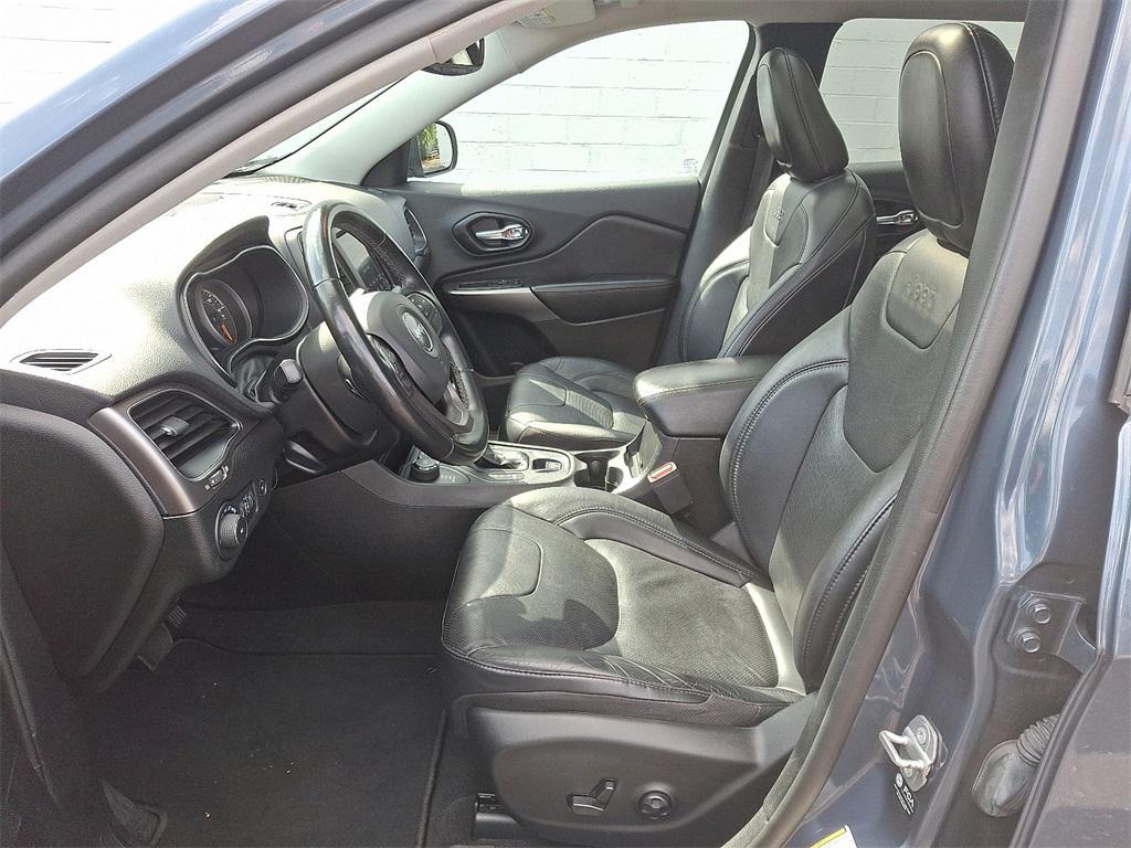 used 2021 Jeep Cherokee car, priced at $20,751