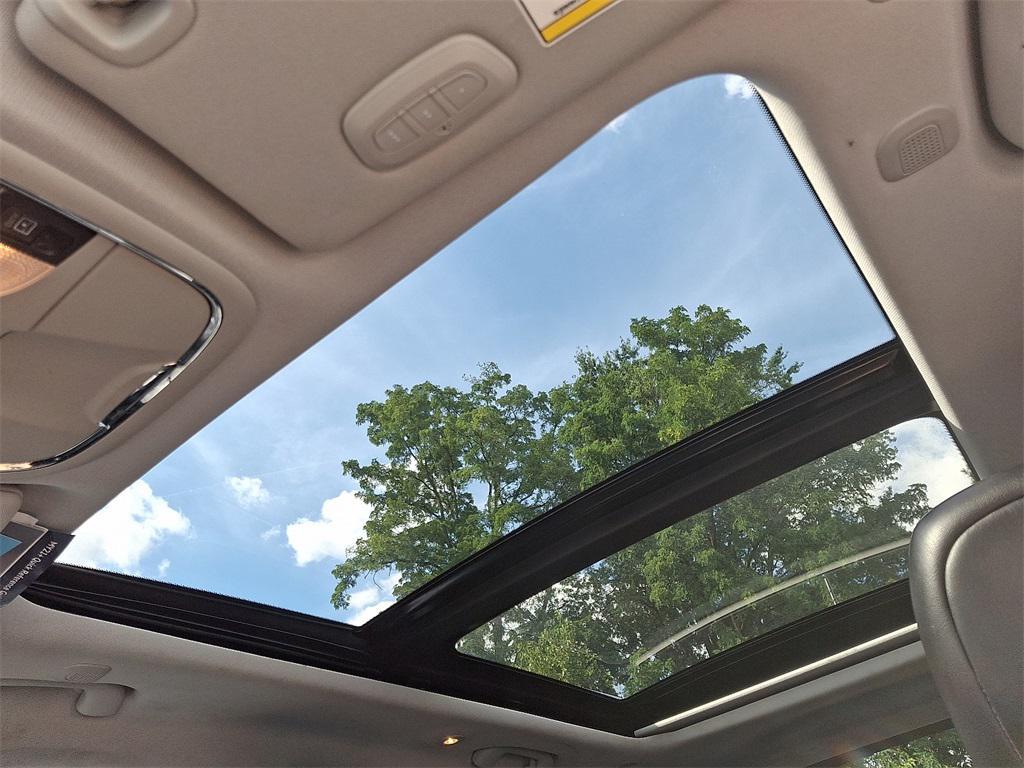 used 2021 Jeep Cherokee car, priced at $20,751