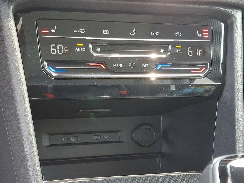 new 2025 Volkswagen Taos car, priced at $33,556