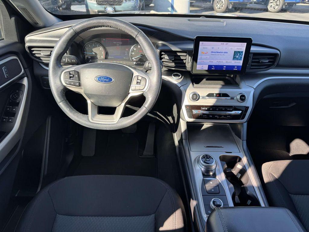 used 2022 Ford Explorer car, priced at $28,995