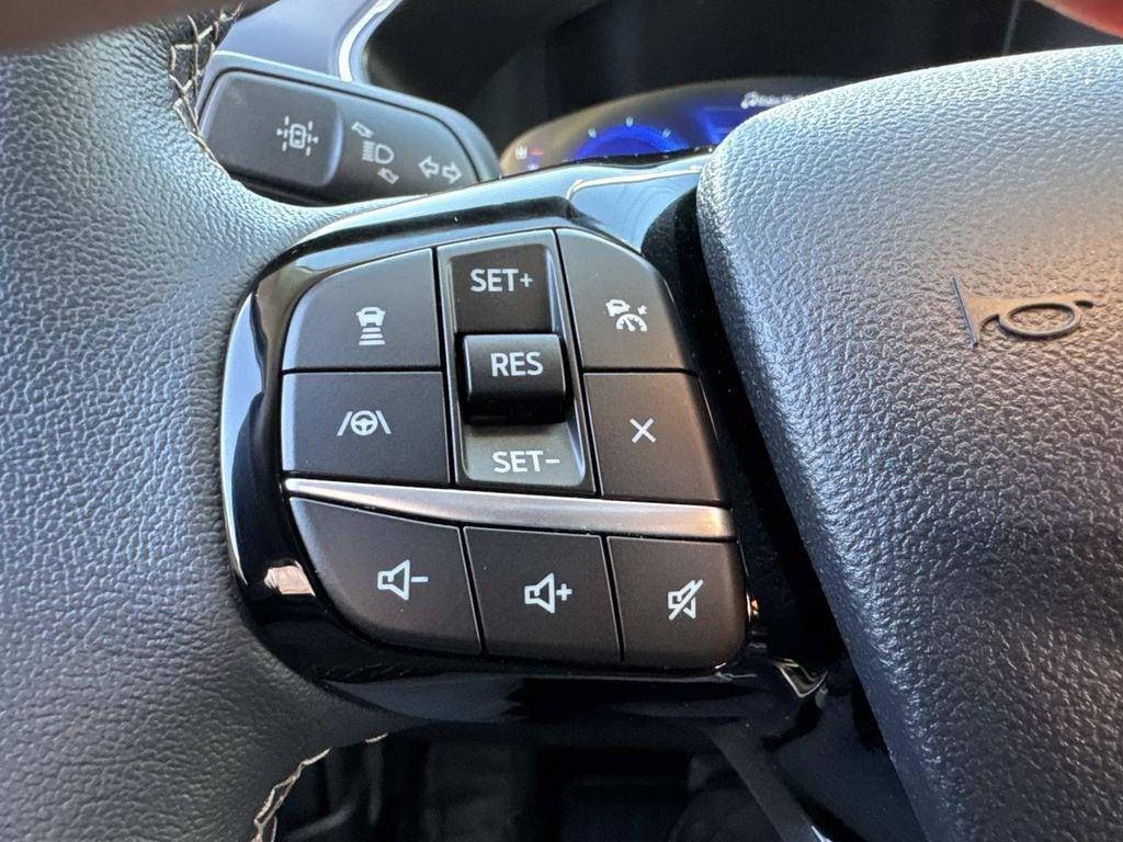 used 2022 Ford Escape car, priced at $26,995