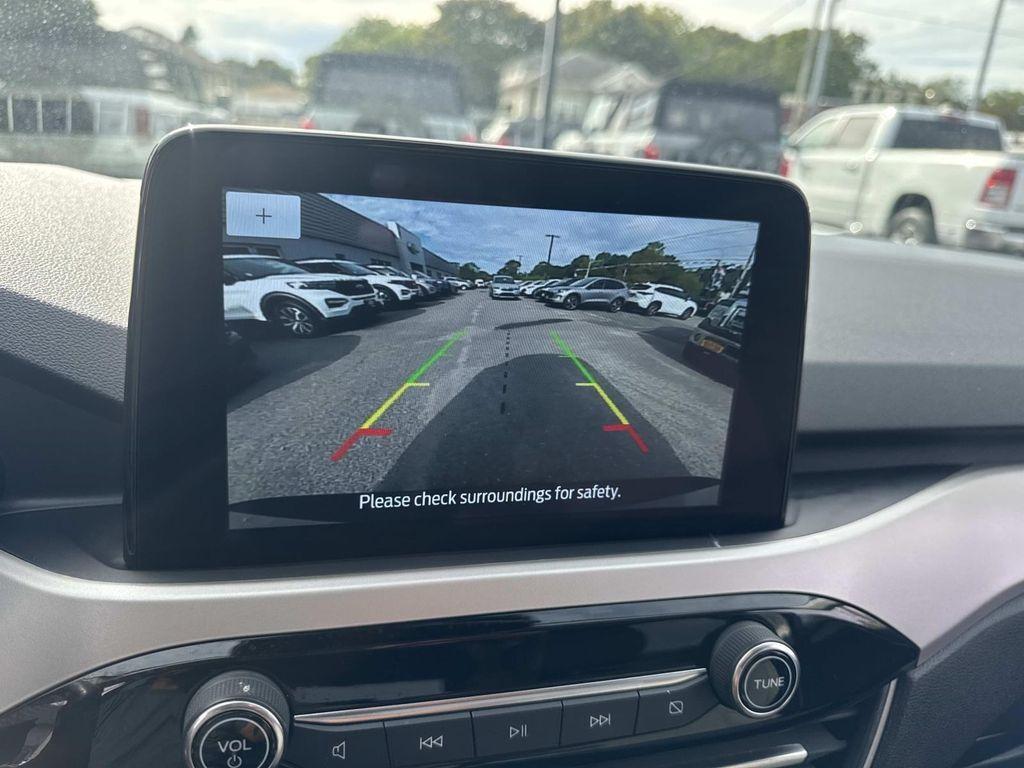 used 2022 Ford Escape car, priced at $21,995