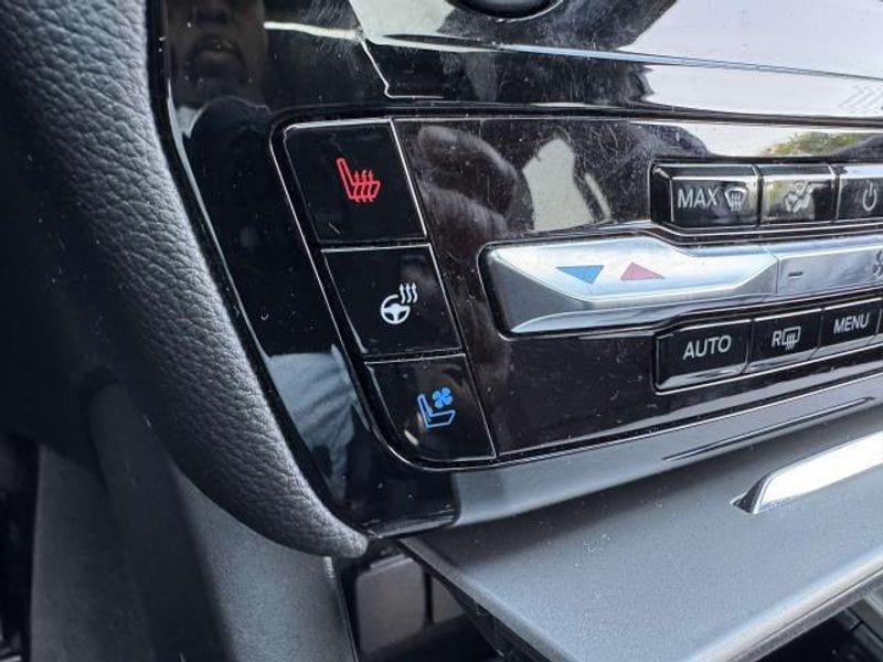 used 2022 Ford Explorer car, priced at $34,995