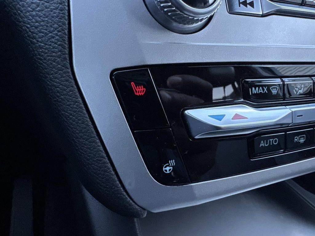 used 2022 Ford Explorer car, priced at $27,495