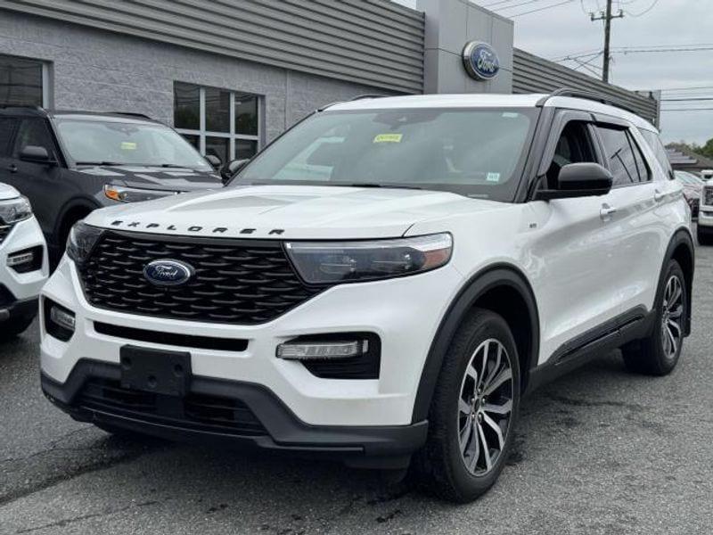 used 2022 Ford Explorer car, priced at $35,995