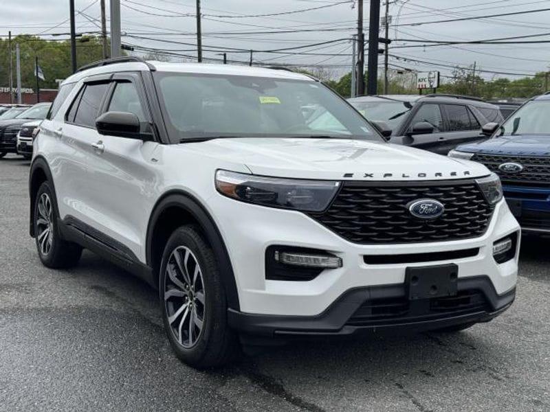 used 2022 Ford Explorer car, priced at $35,995